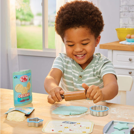 Creative Chefs™ Cookie Kit - 
Pretend to make fresh homemade chocolate chip cookies.