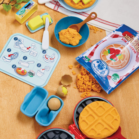 Creative Chefs™ Waffle Kit - 
The accessories included in this kit are super realistic and specifically designed to make the play experience more real.