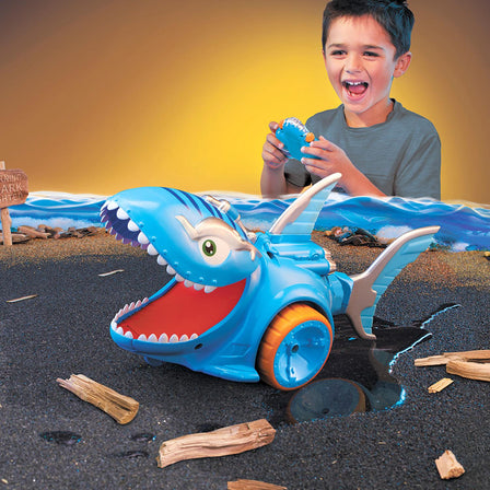 Shark Strike RC™ - 
Remote is easy to use and kids have full control of its speed and direction.