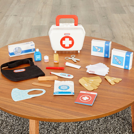 First Aid Kit - 
Includes 25 realistic, first aid medical accessories