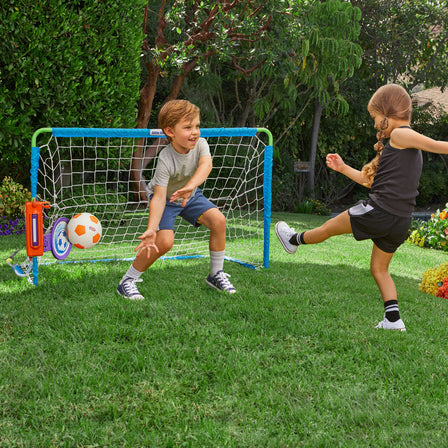 2-in-1 Water Soccer - 
The soccer net is big enough for the entire family to play together