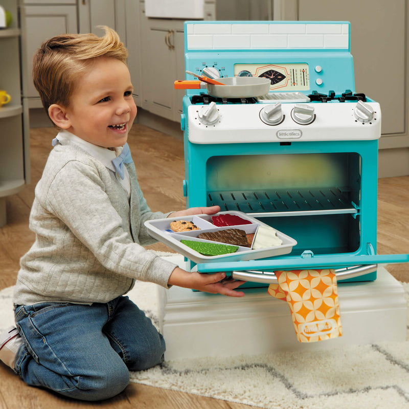 First Retro Oven - Official Little Tikes Website