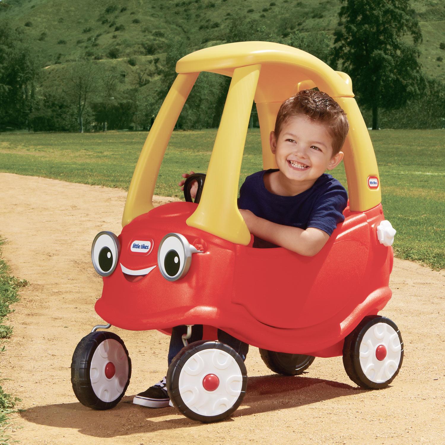 Little Tikes Cozy Coupe Ride On Toy Classic Toddler Car with Working Doors Horn Removable Floorboard