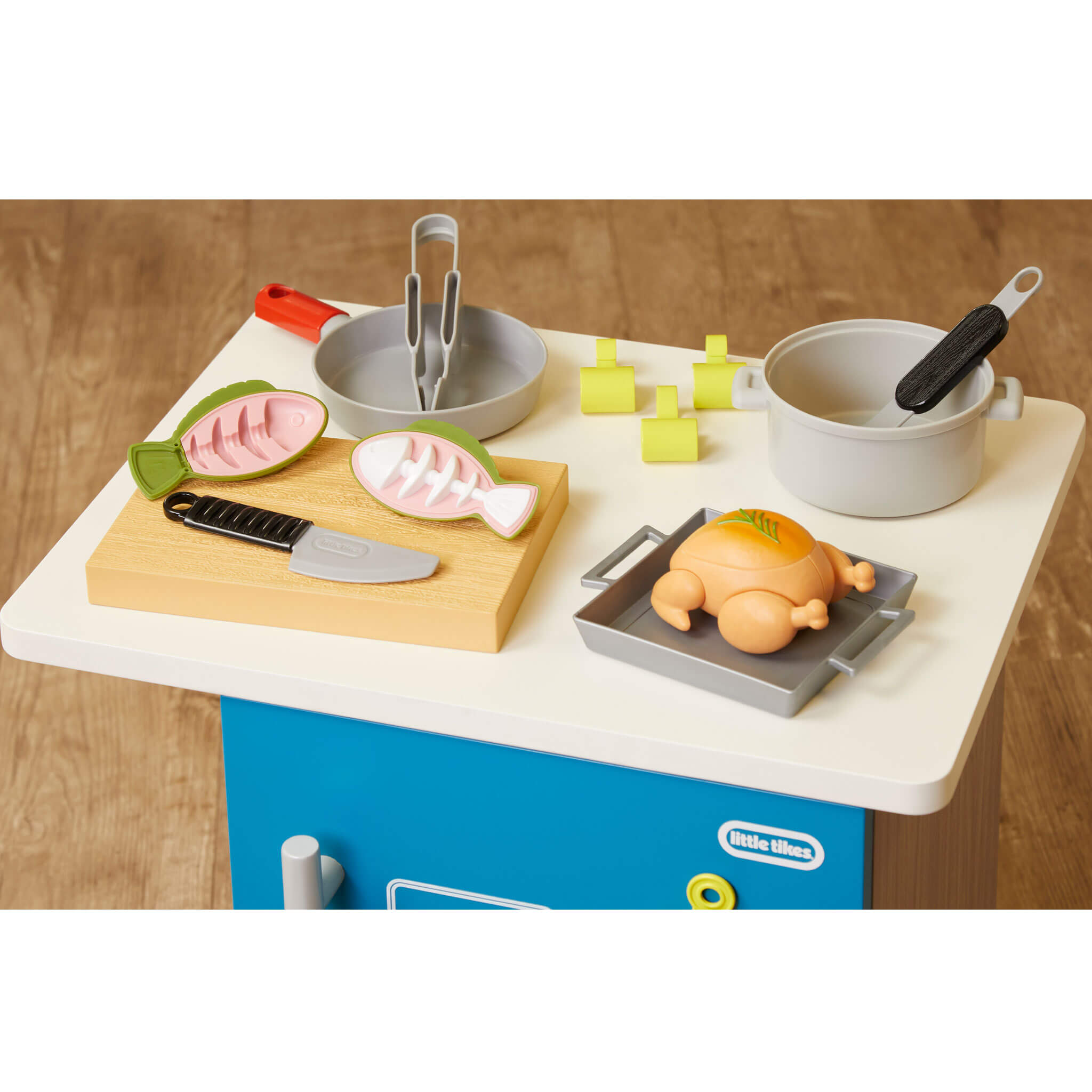 Kids kitchen island online